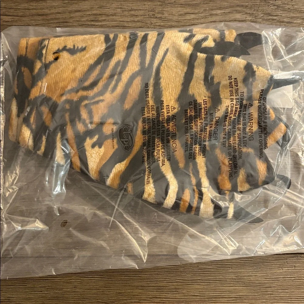 NEW [DOPE] Costume Animal Tiger Paws w/ Claws, Black/Brown Faux Fur, One Size - Picture 4 of 8